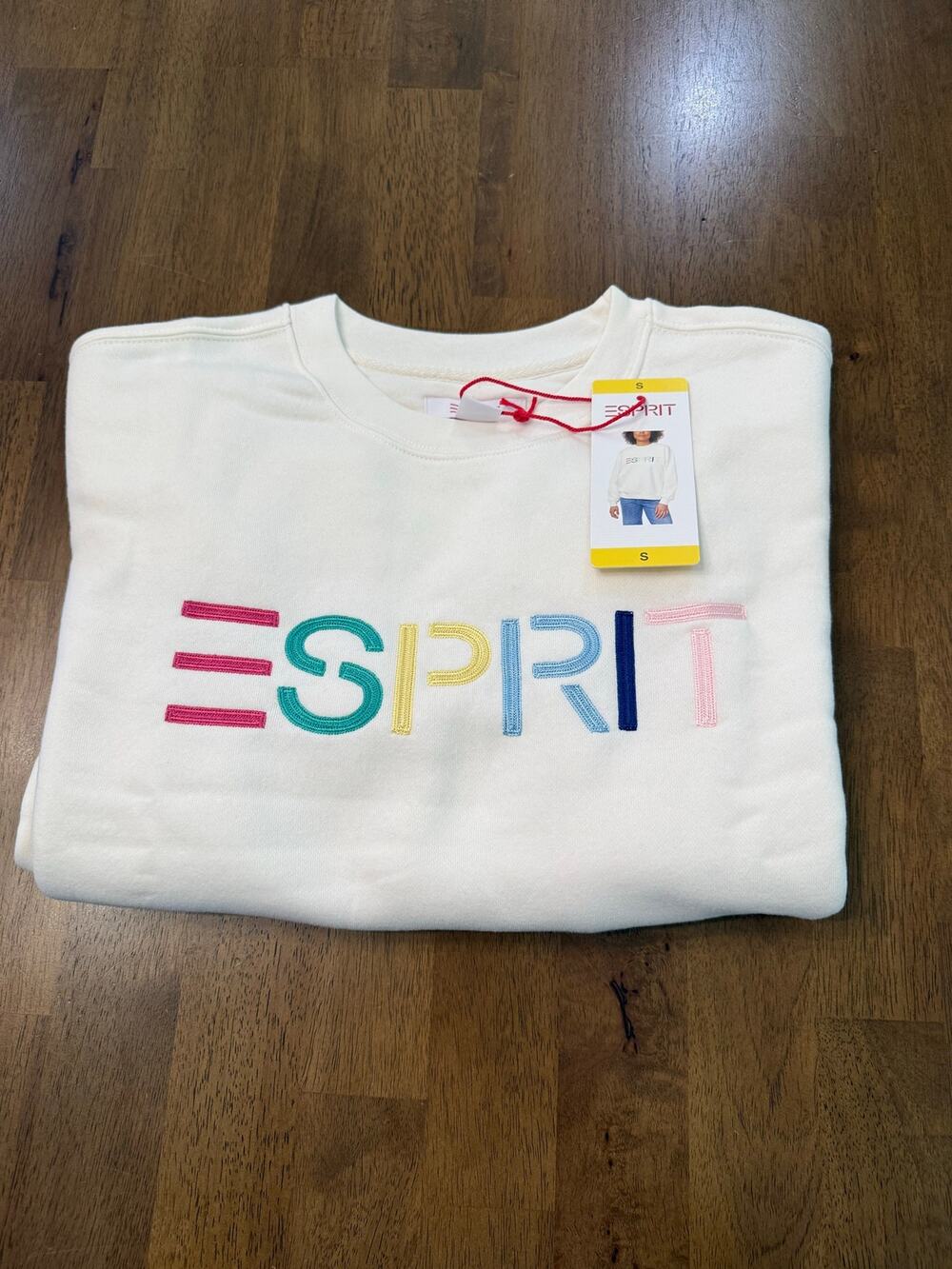 NWT Esprit retro logo fleece crewneck size small